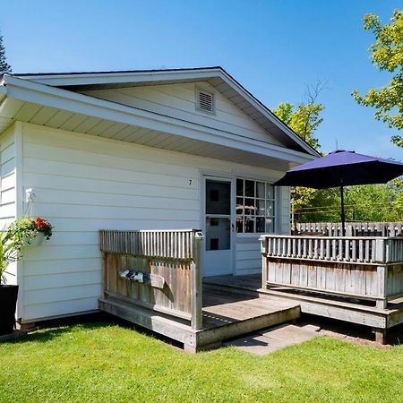 Bel Air Cottages And Motel Sauble Beach Exterior foto