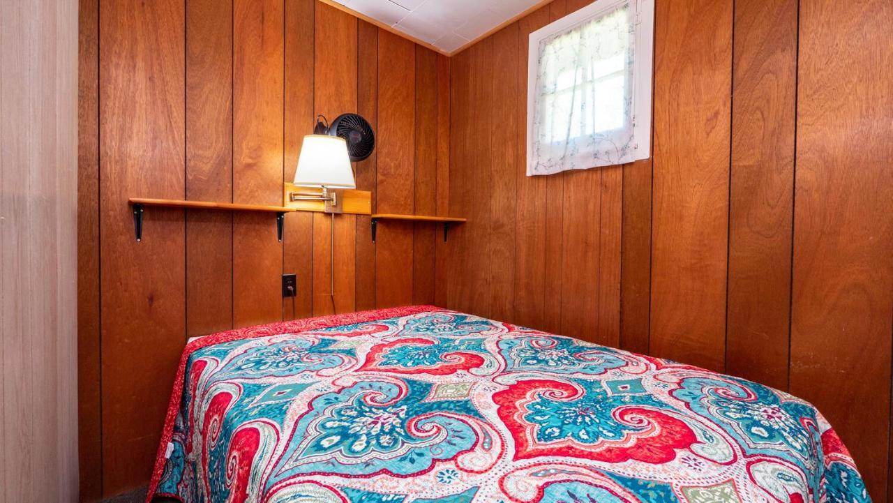 Bel Air Cottages And Motel Sauble Beach Exterior foto