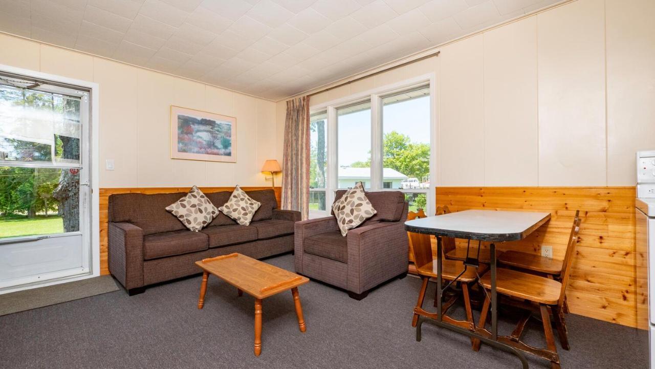 Bel Air Cottages And Motel Sauble Beach Exterior foto