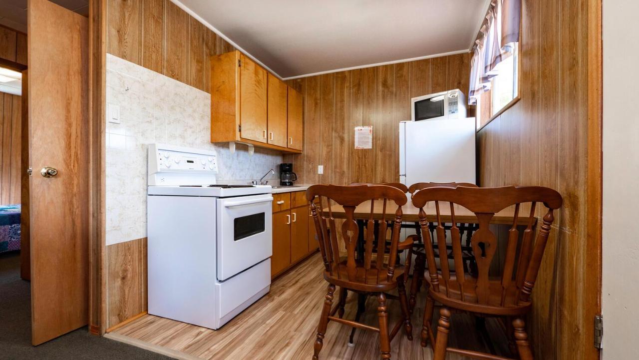 Bel Air Cottages And Motel Sauble Beach Exterior foto
