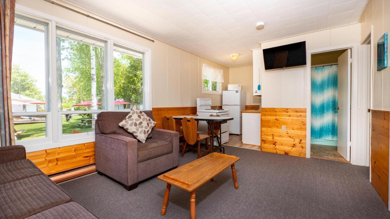 Bel Air Cottages And Motel Sauble Beach Exterior foto